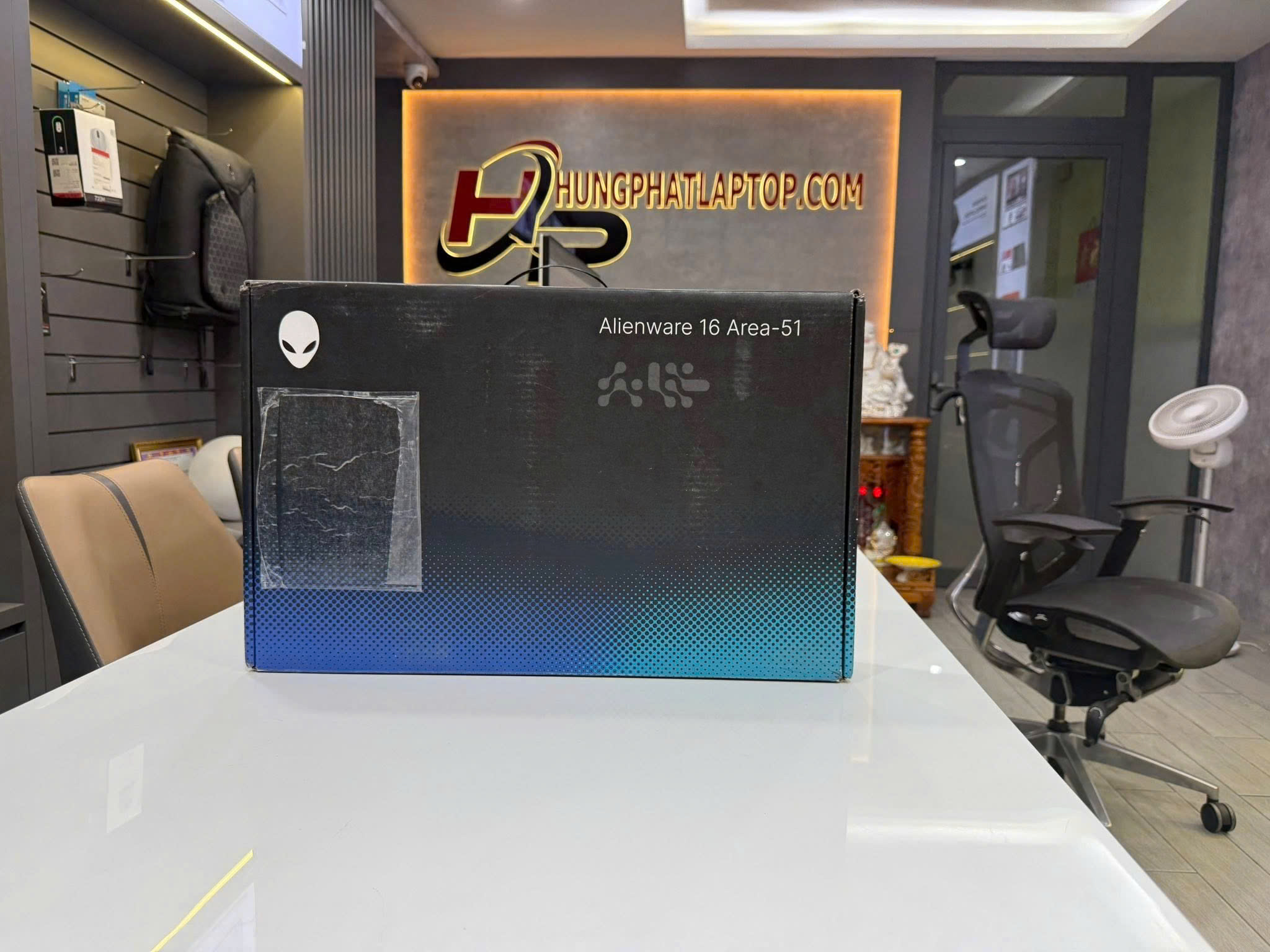 Laptop